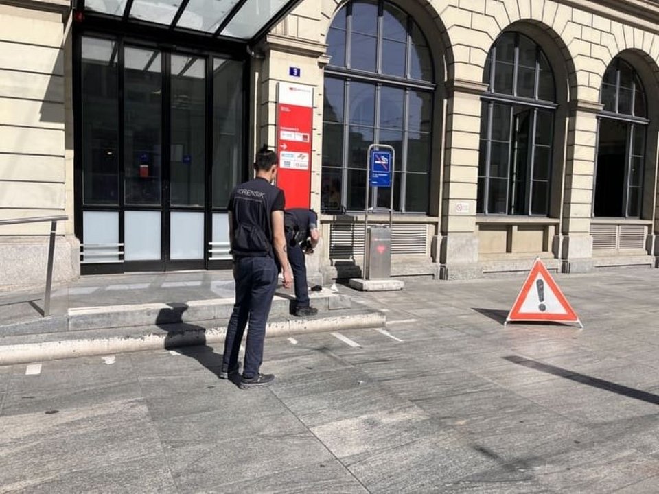  Η αστυνομία απέκλεισε το σημείο 