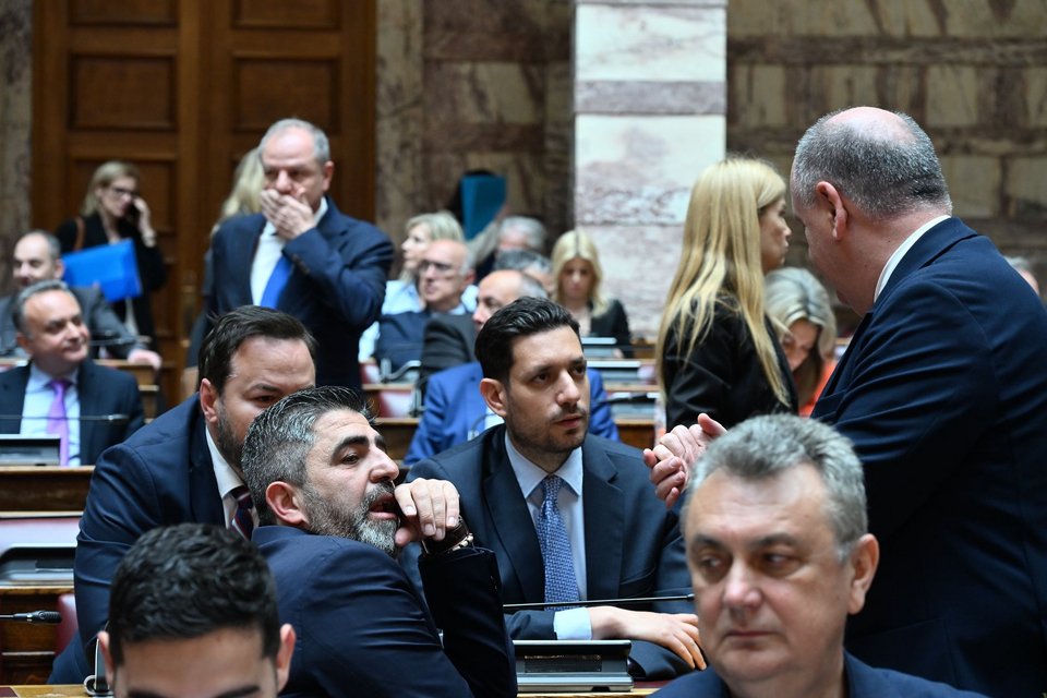 Ο Κώστας Κυρανάκης σε ένα ζωηρό πηγαδάκι στα έδρανα