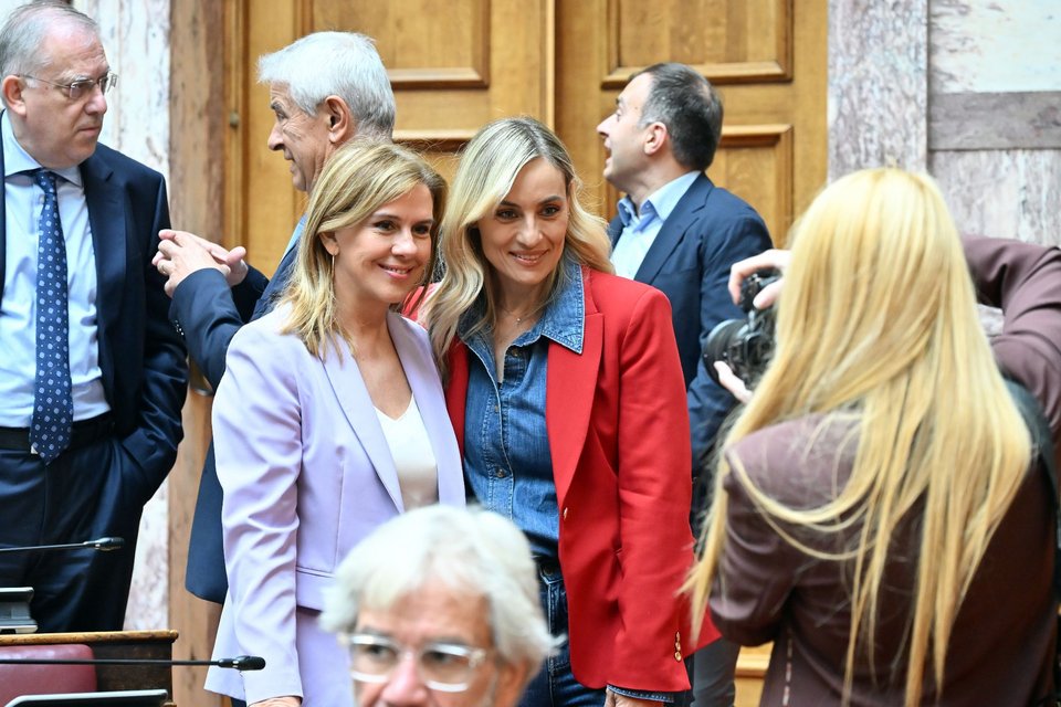 Η Ζωή Ράπτη με την Ελεονώρα Μελέτη