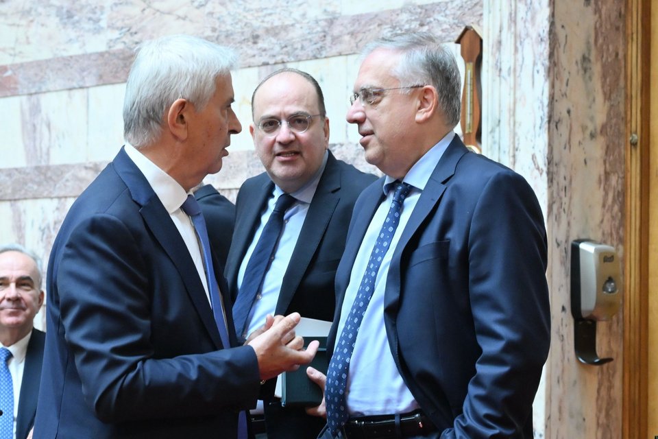 Μακάριος Λαζαρίδης, Τάκης Θεοδωρικάκος