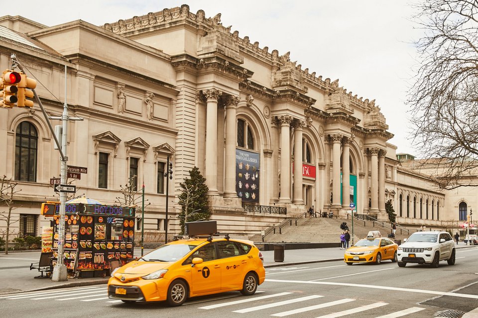 Από το Metropolitan Museum of Art μέχρι το Museum of Modern Art και τη σκηνή του Broadway, η Νέα Υόρκη συνεχίζει να παράγει εικόνες, τάσεις και καλλιτεχνικά ρεύματα που επηρεάζουν ολόκληρο τον κόσμο / WIKIPEDIA