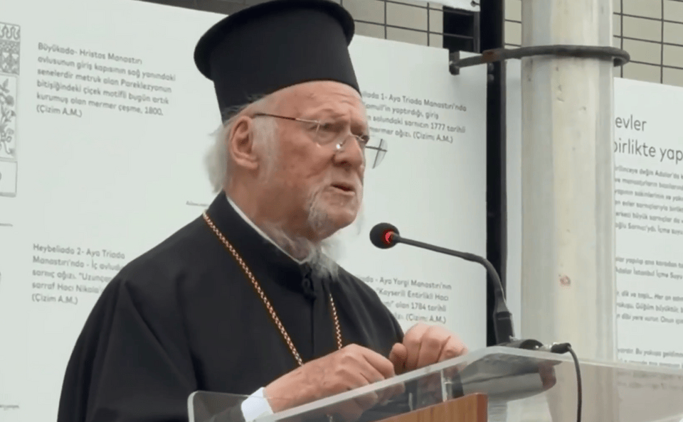 Ο Πατριάρχης Βαρθολομαίος απηύθυνε ομιλία στην ελληνική και την τουρκική γλώσσα, αναφερόμενος στην ιστορία και τη σημασία του Ορφανοτροφείου της Πριγκήπου