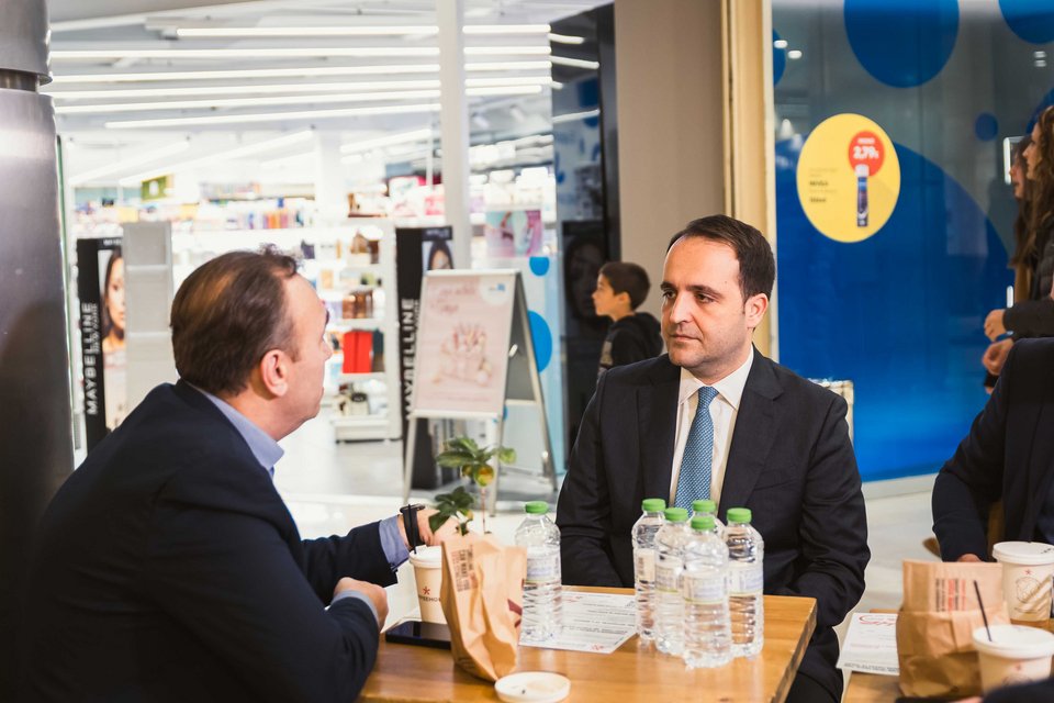 Υφυπουργός Ψηφιακής Διακυβέρνησης &amp; πρόεδρος IBH