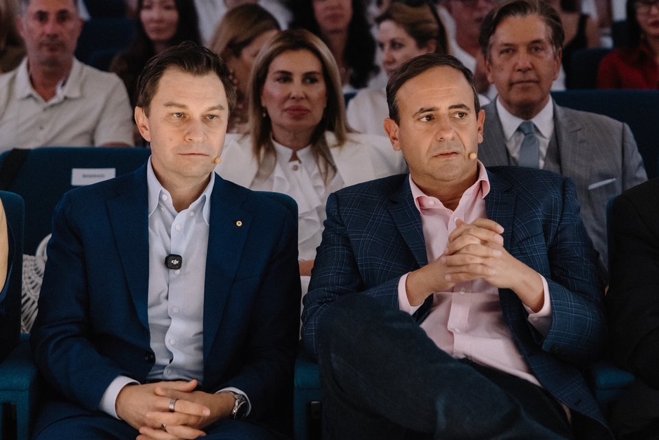 David Sinclair &amp; Antonis Polemitis