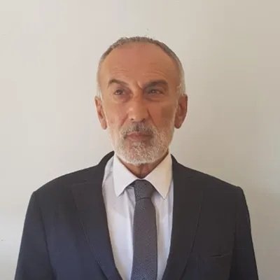 Καθ. Γεώργιος Δέλλιος 