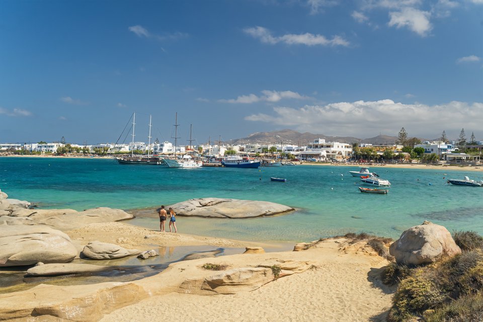 Αγία Άννα στη Νάξο / shutterstock