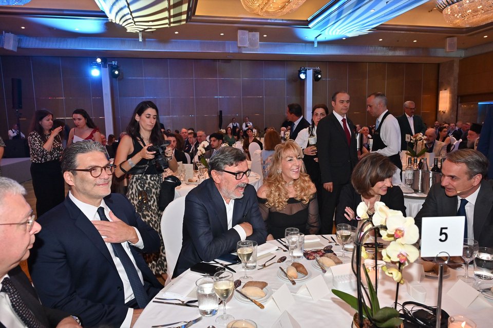 Κωνσταντίνος Ξιφαράς, Χρήστος Ράπτης, Νεκταρία Πασαριβάκη, Κριστιάν Αμανπούρ, Κυριάκος Μητσοτάκης
