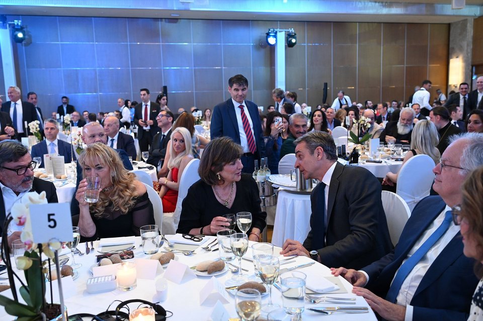 Χρήστος Ράπτης, Νεκταρία Πασαριβάκη, Κριστιάν Αμανπούρ, Κυριάκος Μητσοτάκης, Κωνσταντίνος Τασούλας