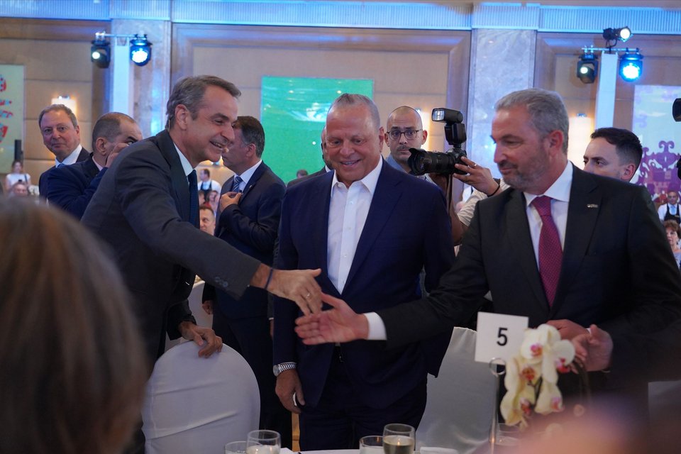 Κυριάκος Μητσοτάκης, Ευάγγελος Μυτιληναίος, Αλέξανδρος Εξάρχου
