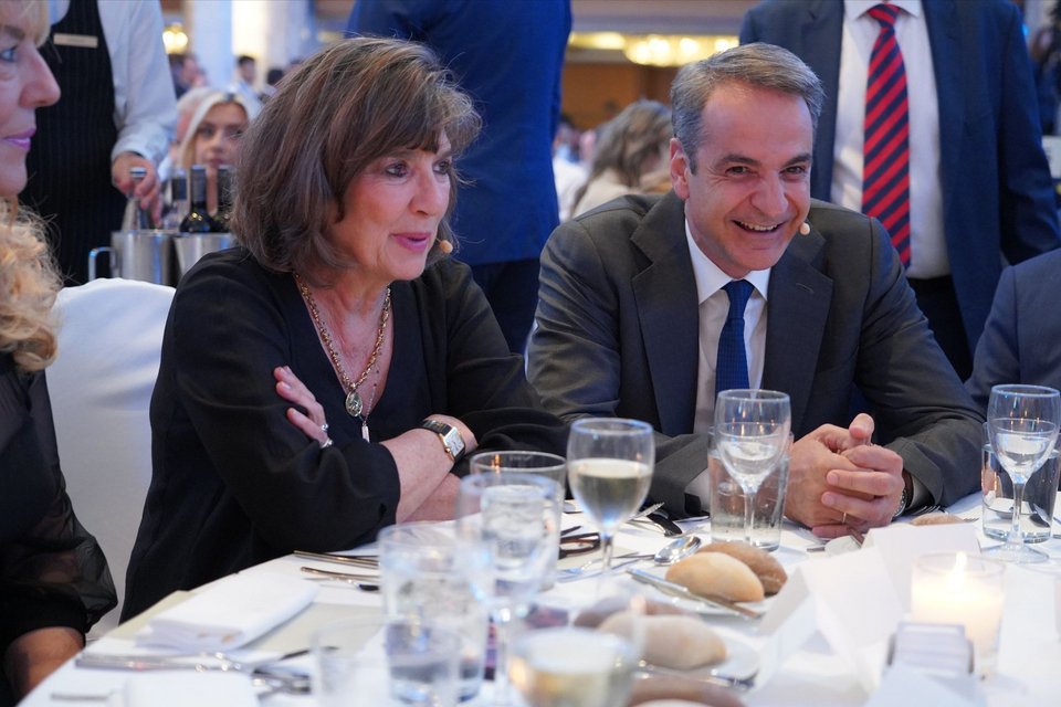 Κριστιάν Αμανπούρ, Κυριάκος Μητσοτάκης
