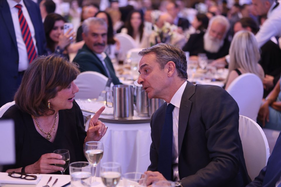 Η Κριστιάν Αμανπούρ με τον Έλληνα πρωθυπουργό, Κυριάκο Μητσοτάκη