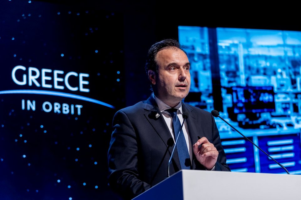 HELLAS-SPACE 2.0»: Παρουσιάστηκε το νέο εθνικό διαστημικό πρόγραμμα -«Μετατρέπουμε τις διαστημικές τεχνολογίες σε απτά οφέλη για τον πολίτη» - iefimerida.gr