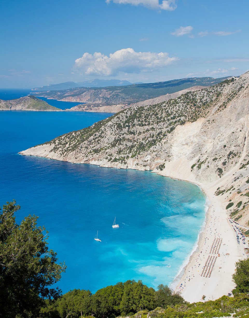 Η παρουσία της Κεφαλονιάς αποτελεί μία από τις ευχάριστες εκπλήξεις της κατάταξης. Το νησί του Ιονίου διακρίθηκε ιδιαίτερα για τα φυσικά του τοπία / ALAMY