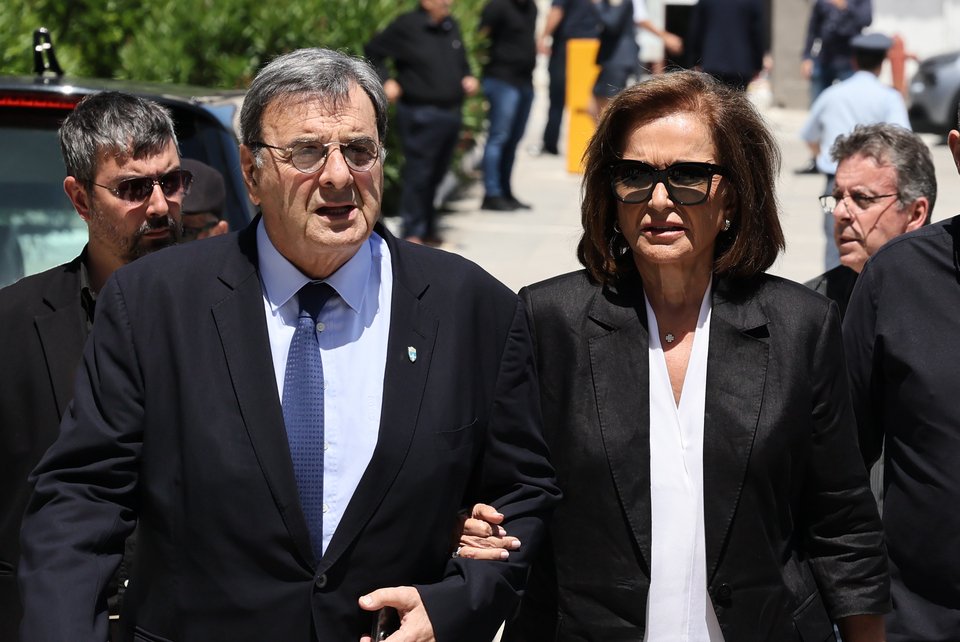 Η Ντόρα Μπακογιάννη με τον σύζυγό της, Ισίδωρο Κούβελο 