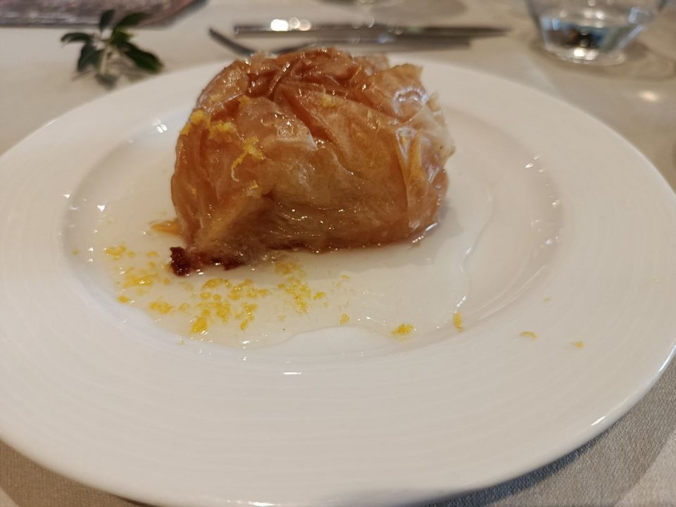 Το παραδοσιακό γιαννιώτικο γαλακτοπούρεκο/ Φωτογραφία: Χριστίνα Ζάχου για το iefimerida.gr 