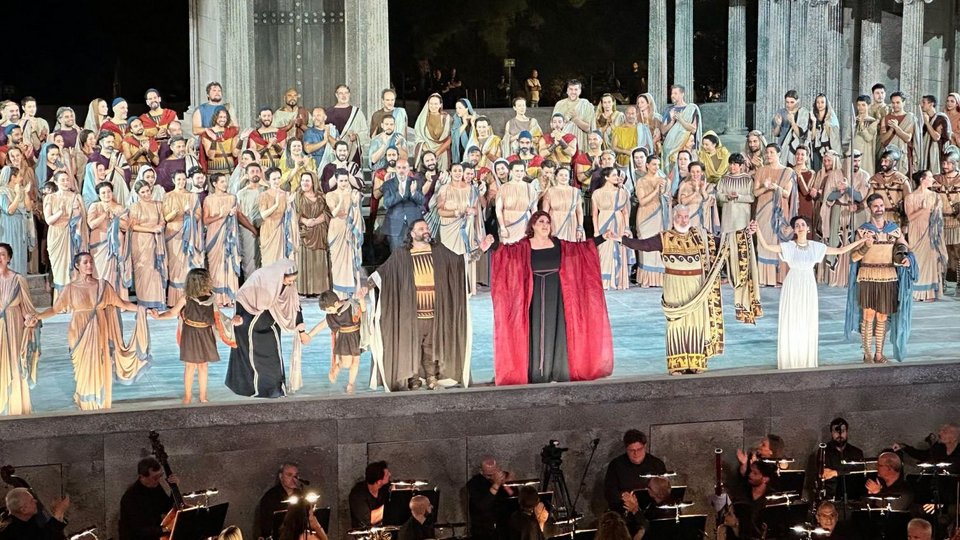 Θρίαμβος για την «Μήδεια» στην Επίδαυρο / Oper Magazin fb