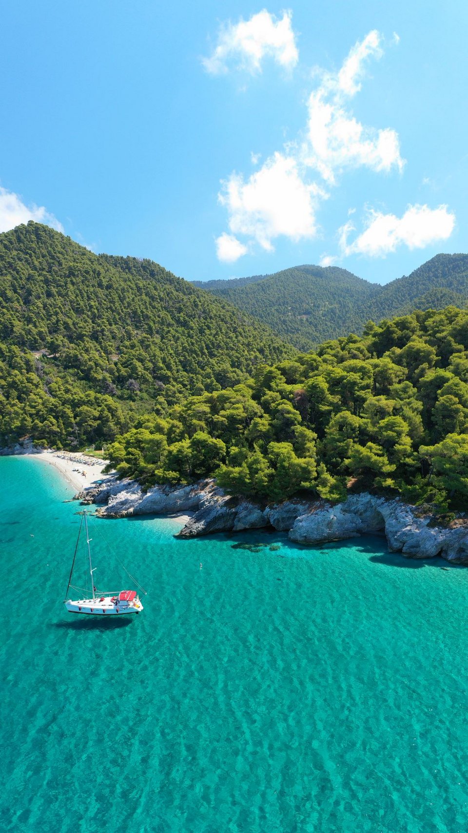 Η παραλία Καστάνη