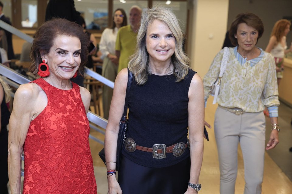 Σοφία Στάικου, Μιλένα Αποστολάκη