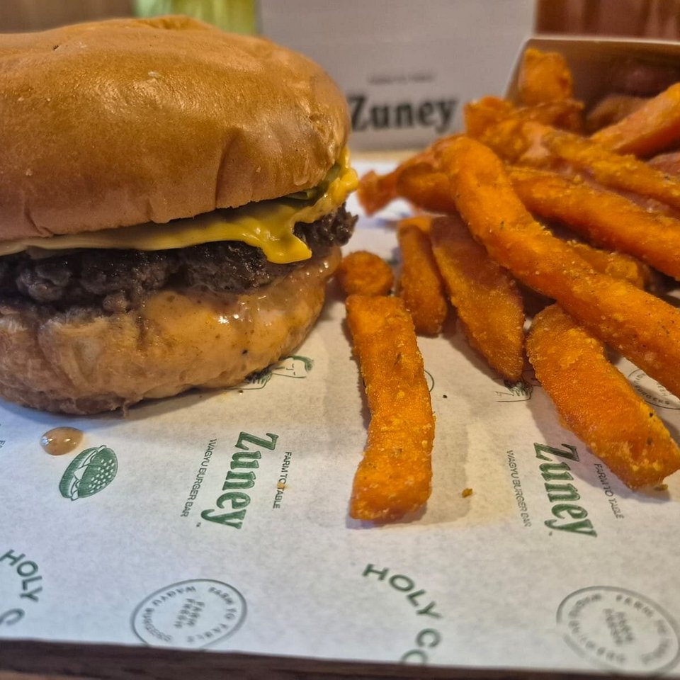 Zuney Wagyu Burgers  