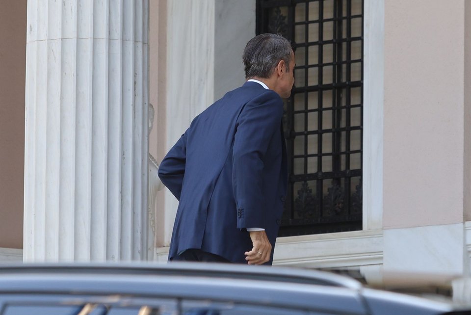 Η άφιξη του πρωθυπουργού Κυριάκου Μητσοτάκη στο Μέγαρο Μαξίμου