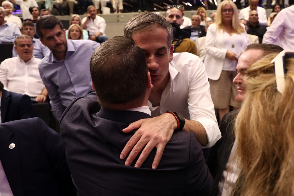 Το παρών έδωσε και ο πρώην δήμαρχος Αθηναίων Κώστας Μπακογιάννης / Φωτογραφία: Intimenews