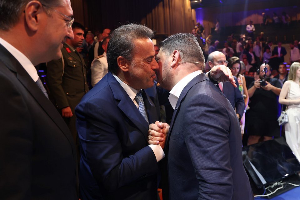 Ο Νίκος Χαρδαλιάς με τον υπουργό Περιβάλλοντος και Ενέργειας Σταύρο Ποαπασταύρου