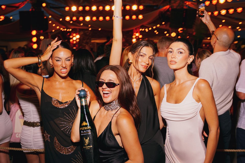 ARIA SKOKOS, JANNA SIREAC, CHRISTINA KANELLOPOULOU &amp; KEISI MIZIOU