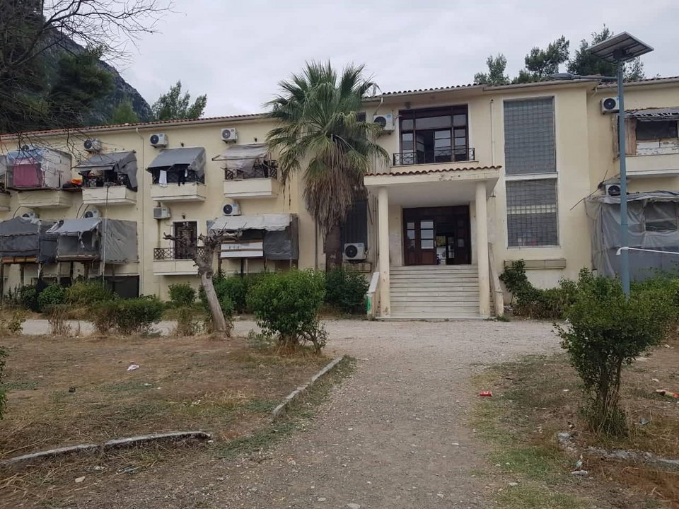 Η Δομή «ΘΕΡΜΟΠΥΛΩΝ», στην Τοπική Κοινότητα Θερμοπυλών του Δήμου Λαμιέων - Υπουργείο Μετανάστευσης και Ασύλου