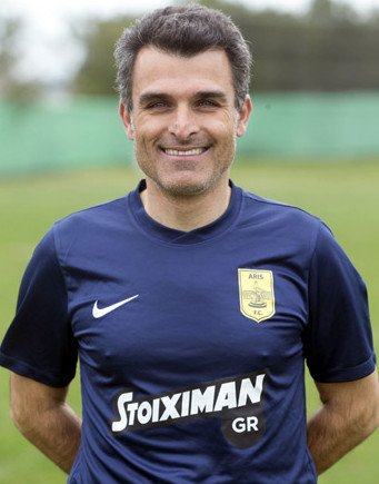 Ο προπονητής UEFA Elite Youth A' Μπάμπης Πενταρβάνης 