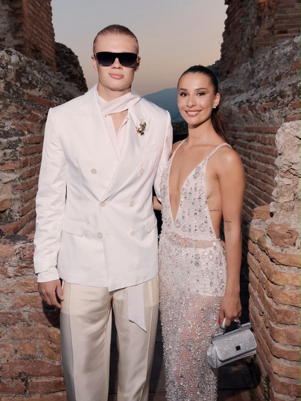 Ο Έρλινγκ Χάαλαντ στην επίδειξη των Dolce &amp; Gabbana