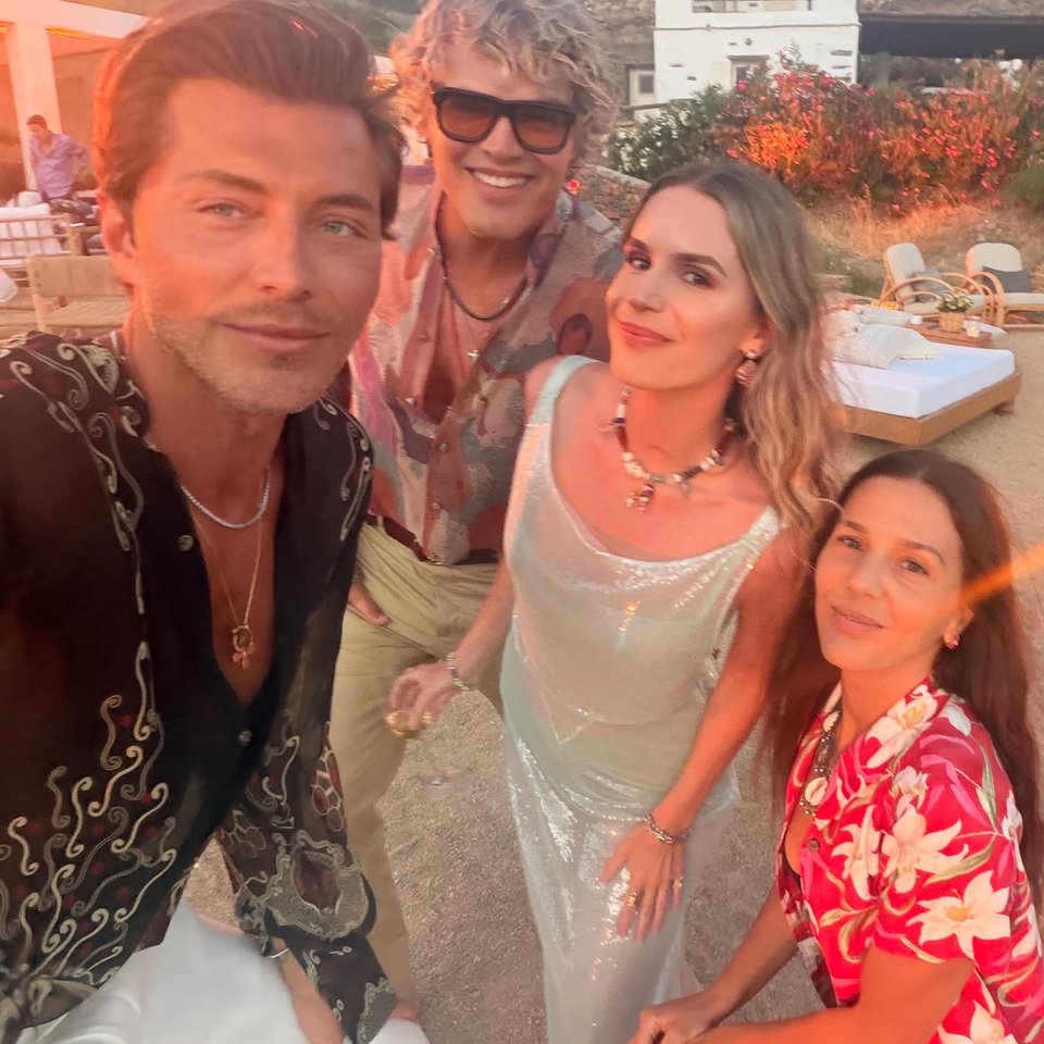Η Ευγενία Νιάρχου με την Margherita Missoni, τον Ev Bousis και τον Peter Dundas