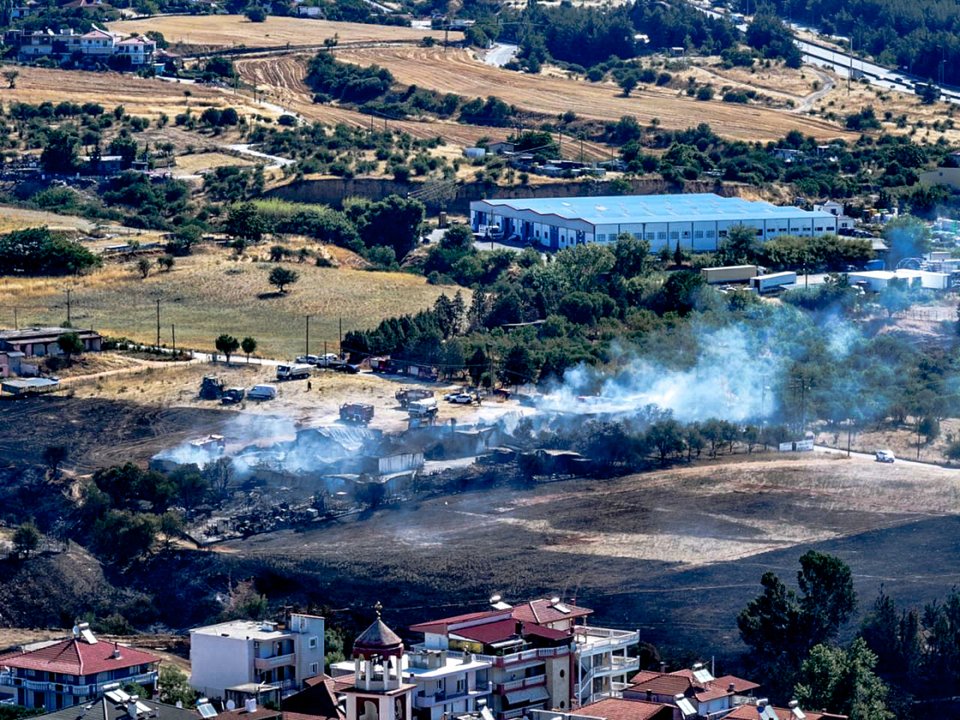  Aεροφωτογραφιές από τα σημεία της φωτιάς: Βασίλης Βερβερίδης/ Motion Team  