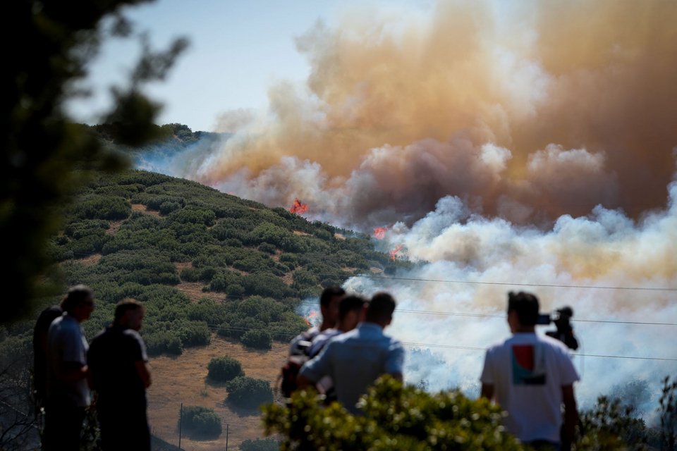Μεγάλη φωτιά στο Δερβένι Θεσσαλονίκης: Ενισχύονται συνεχώς οι πυροσβεστικές δυνάμεις - (ΒΑΣΙΛΗΣ ΒΕΡΒΕΡΙΔΗΣ/EUROKINISSI) 