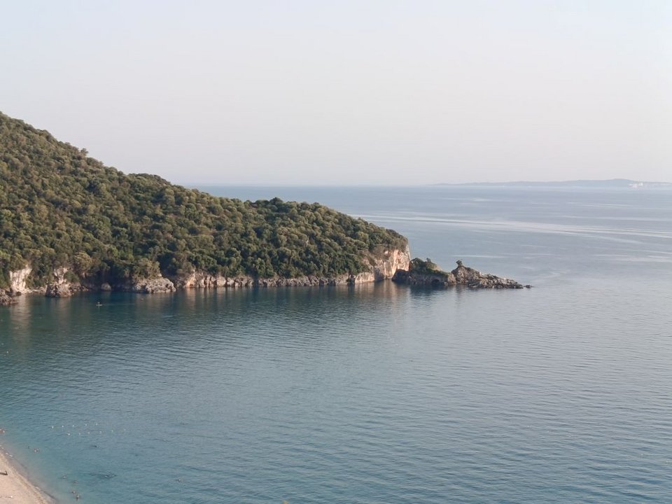 πέρδικα αγνωστο χωριό ηπειρος βουνό και θαλασσα
