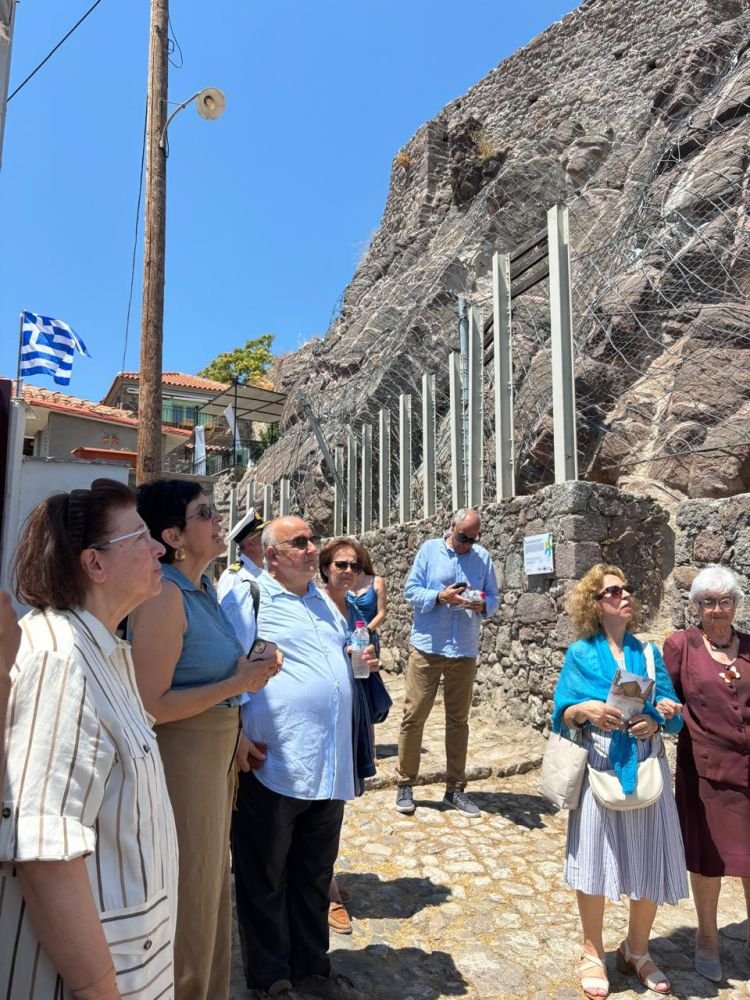 Aυτοψία στην στερέωση βραχωδών πρανών στο Μεσαιωνικό Κάστρο του Μολύβου