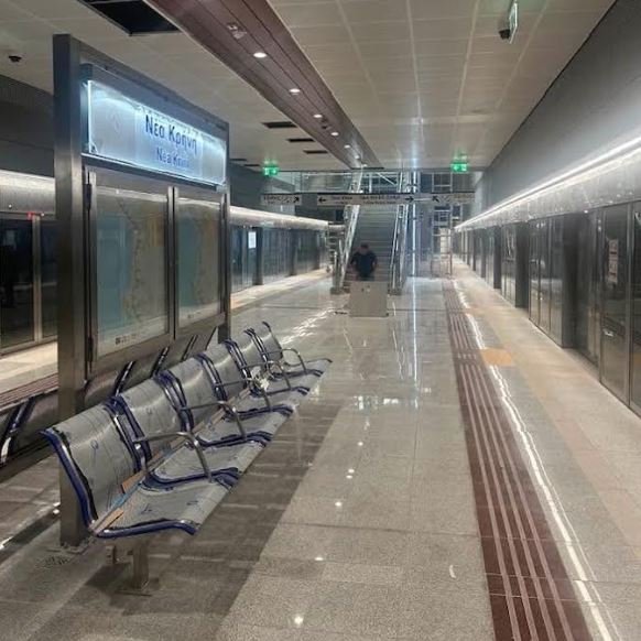 Η πλατφόρμα επιβατών στη Νέα Κρήνη