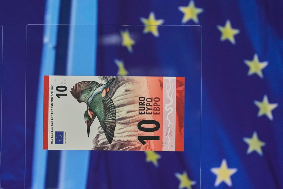 Το προτεινόμενο νέο σχέδιο του χαρτονομίσματος των 10 ευρώ παρουσιάζεται στην εκδήλωση «Euro banknote design proposals reveal» στη Φρανκφούρτη της Γερμανίας, την Πέμπτη 23 Ιουλίου 2026