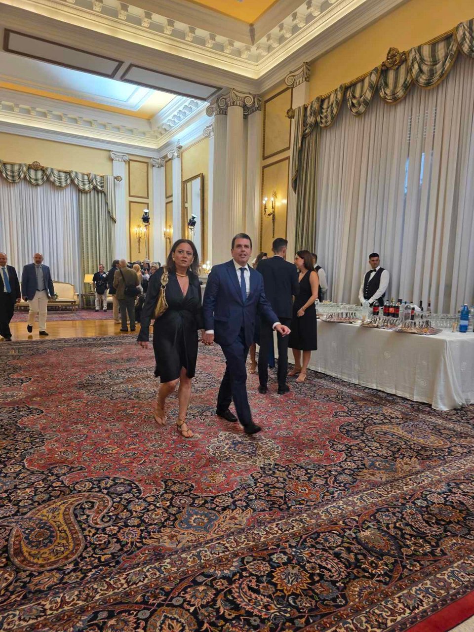 Ο Δημήτρης Καιρίδης με τη σύζυγό του