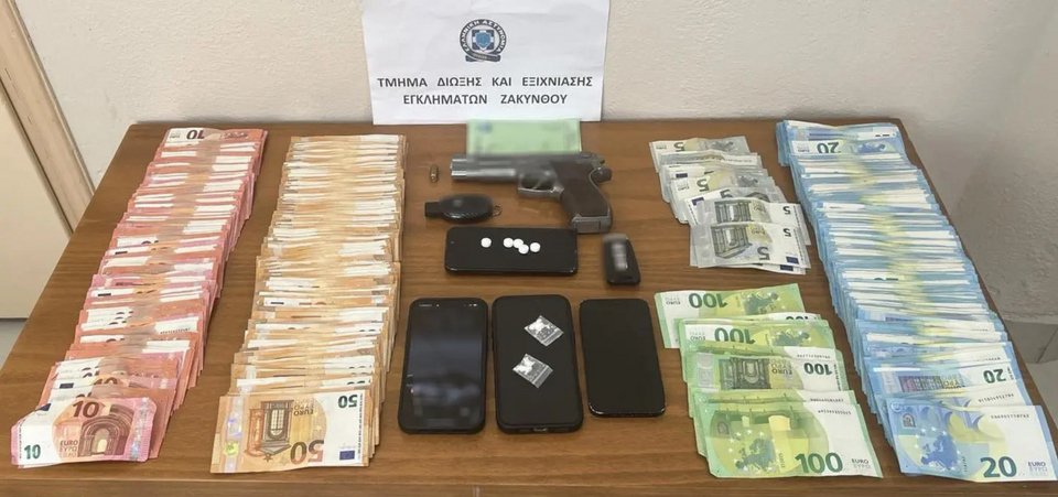 Τρεις συλλήψεις για διακίνηση ναρκωτικών