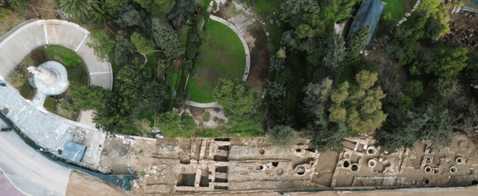 Άποψη της ανασκαφής από ψηλά
