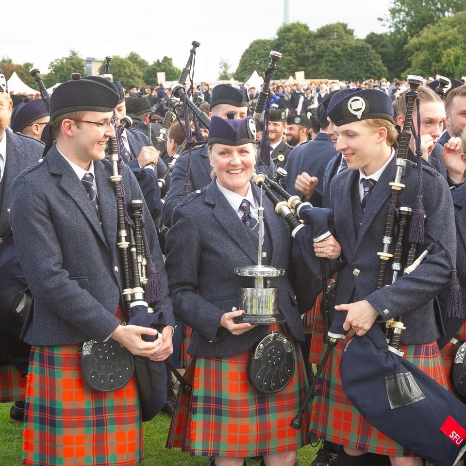 Simon Fraser Univ. Pipe Band Instagram