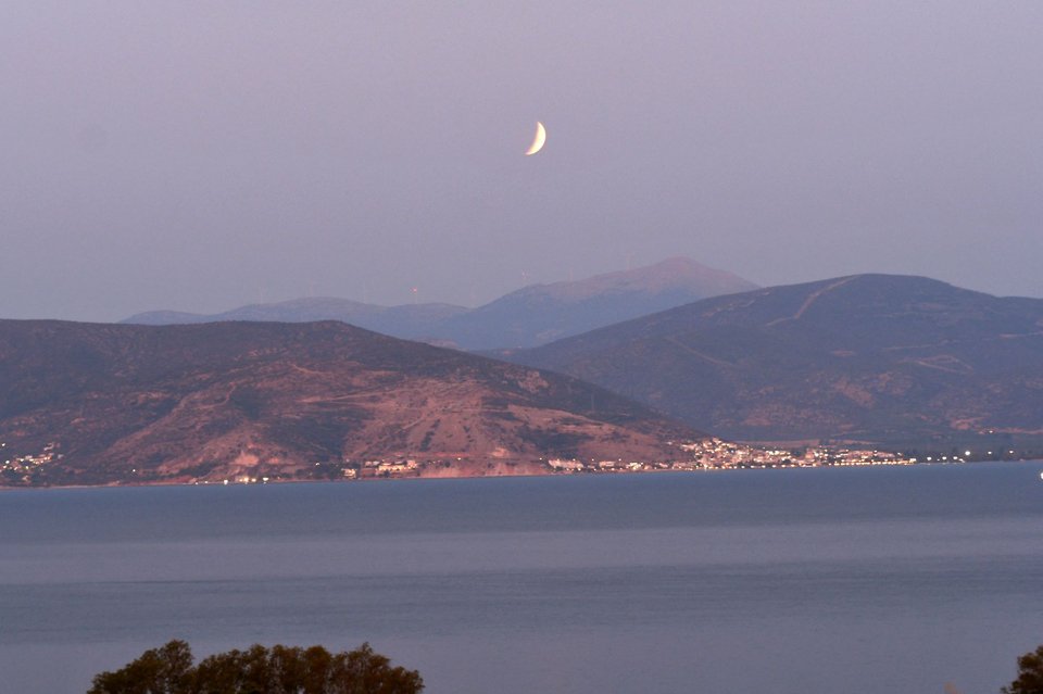 Μερική έκλειψη της Σελήνης από το Ναύπλιο / ΙΝΤΙΜΕ