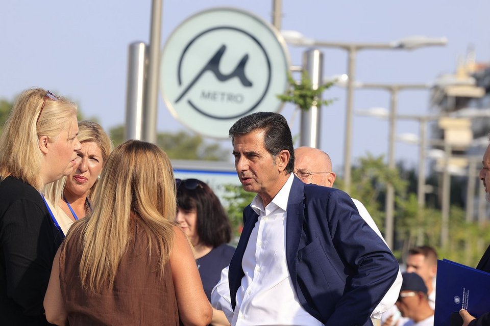 Ο Κώστας Γκιουλέκας