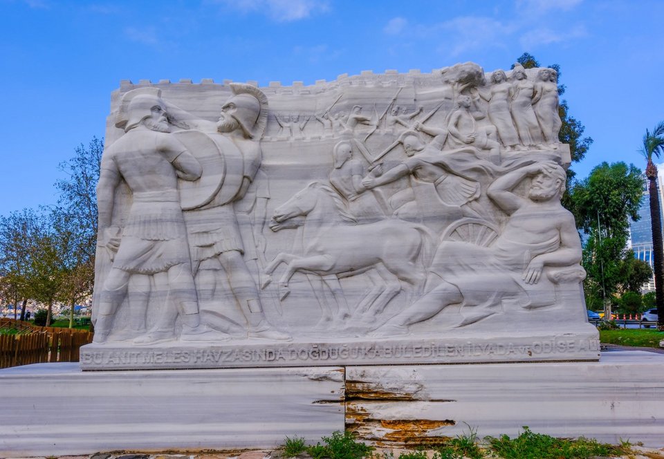 Μνημείο του Ομήρου στο Δέλτα του Μελές, Σμύρνη - Φωτ: Shutterstock