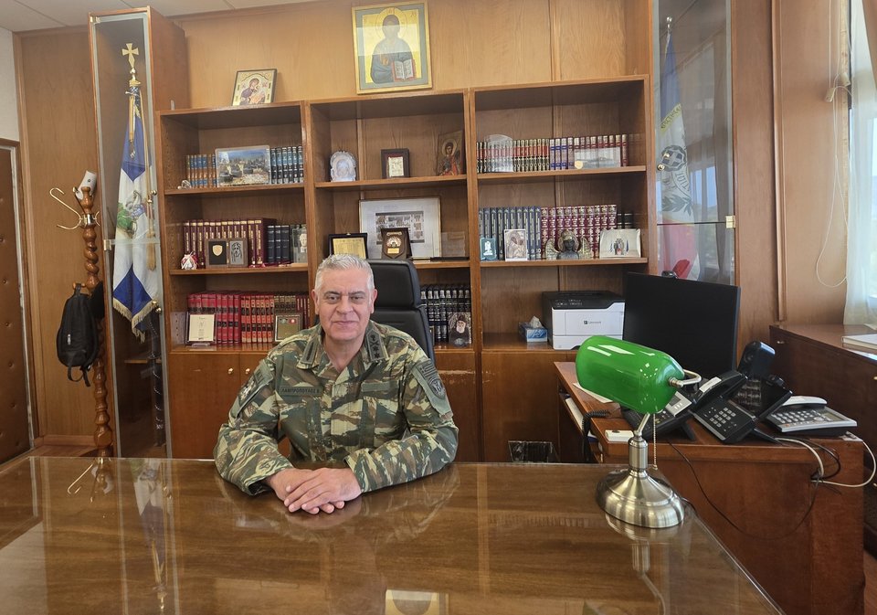 Βασίλης Λαμπρόπουλος