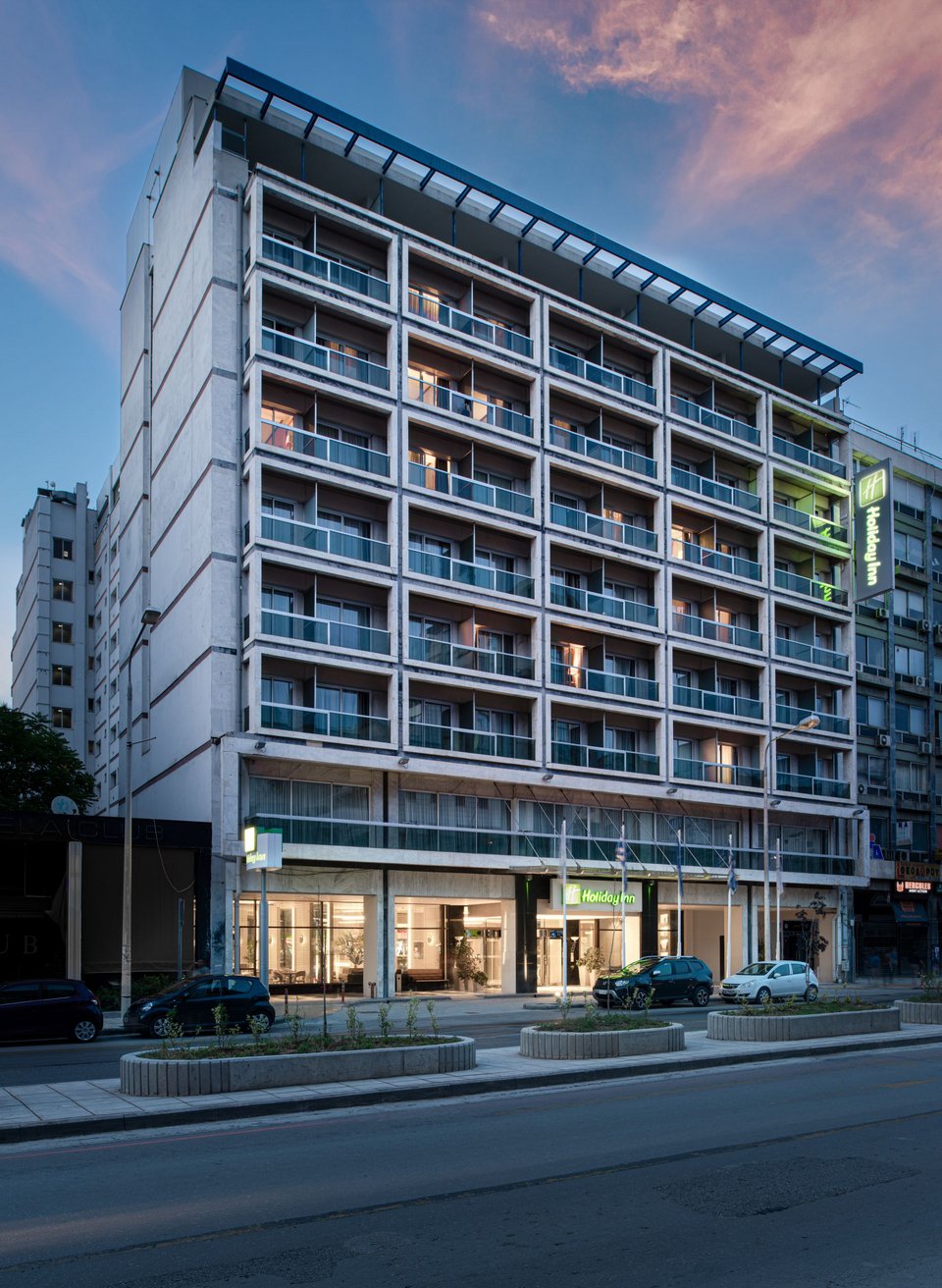 Το εξωτερικό του ξενοδοχείου Holiday Inn Thessaloniki στην καρδιά της συμπρωτεύουσας / Φωτογραφία: Holiday Inn 