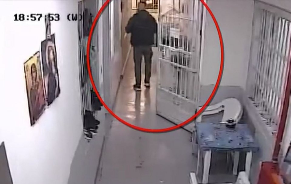Ο Βούλγαρος βαρυποινίτης / Glomex