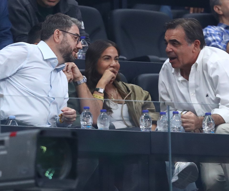 Νίκος Ανδρουλάκης και Μαργαρίτης Σχοινάς στο παιχνίδι της Euroleague Παναθηναϊκός AKTOR-Παρί 