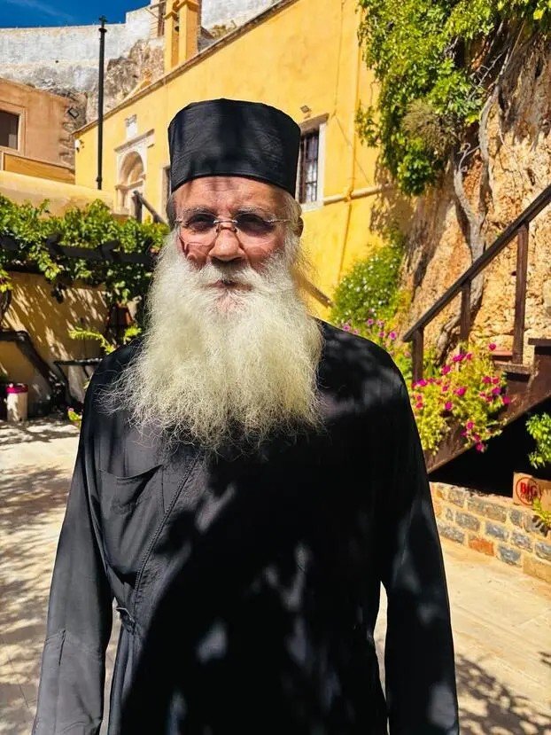 Ο αρχιμανδρίτης Ευγένιος Σπηλιαρωτάκης / Φωτογραφία: cretalive