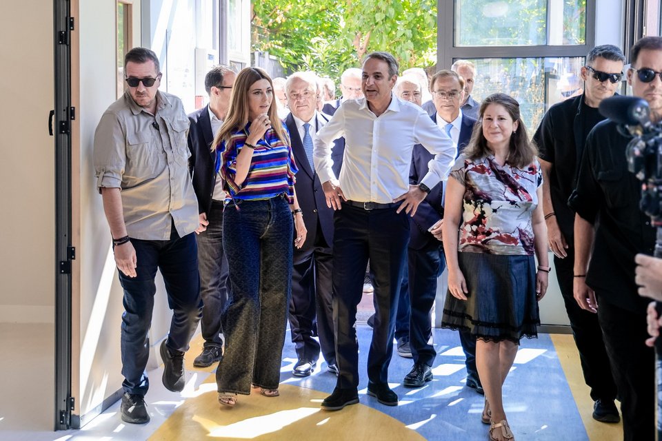 Επίσκεψη Κυρ. Μητσοτάκη στο πρώτο δημόσιο Ειδικό Σχολείο «Ρόζα Ιμβριώτη» στην Καισαριανή